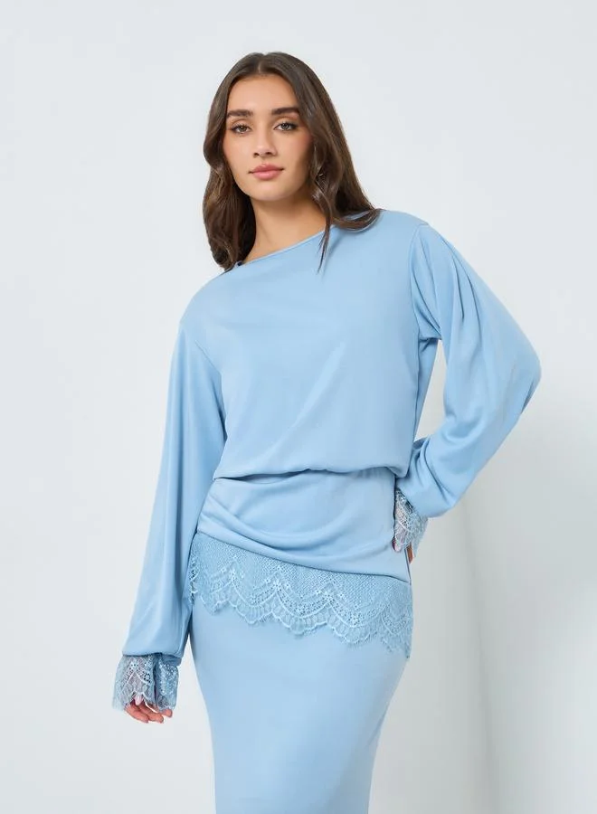 ستايلي فستان ميدي بنمط بلوزون وأساور دانتيل